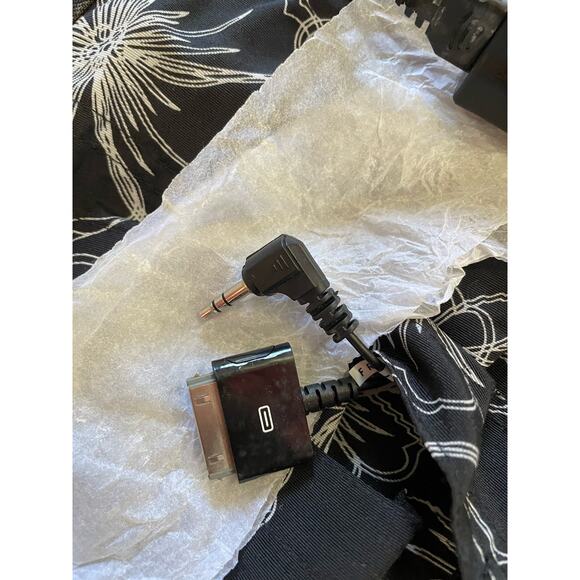 JanSport LiveWire Black Jean Jacket, Wired for sound! IPOD, Ladies Large, NWOT - Picture 5 of 10